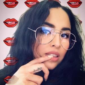 Meet your Posher, Aidee